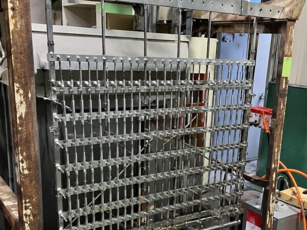 小物（ステンレス）　オリジナル治具（400個同時処理） | 長尺・大型無電解ニッケルメッキ.com