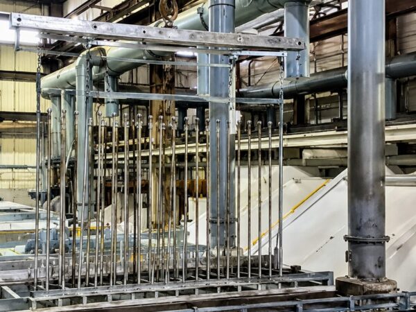 大物の同時処理によるコストダウン | 長尺・大型無電解ニッケルメッキ.com
